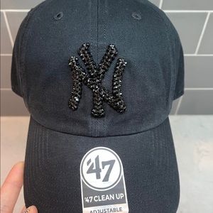 Swarovski crystal NY 47 clean up hat